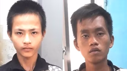 “Dơi đêm” ẩn nấp trong nhà dân, chờ thời cơ “gắp mồi”
