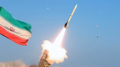 Iran thông báo ý định tấn công Israel