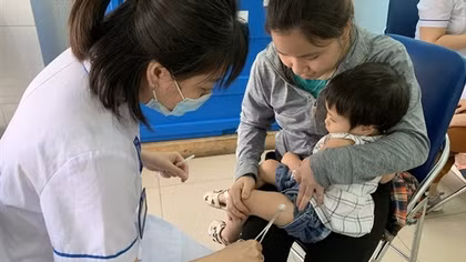 Triển khai chiến dịch tiêm vaccine sởi tại 18 tỉnh, thành phố