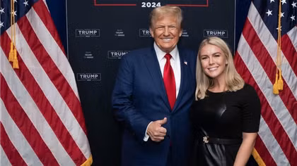 Phát ngôn viên Nhà Trắng 27 tuổi mà ông Trump lựa chọn là ai?
