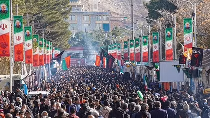Đánh bom tại lễ tưởng niệm tướng Iran, 103 người chết