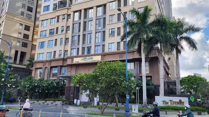 Thu lợi hàng trăm tỷ đồng trong vụ "biến đất công thành đất ông"