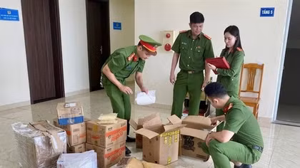 Thu giữ gần 2 tấn nguyên liệu sản xuất bánh Trung thu hết date