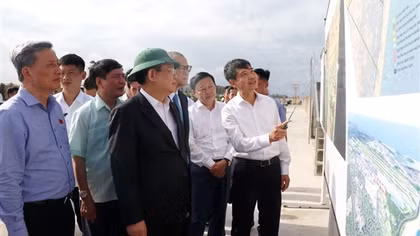 Giữ đà tăng trưởng, tháo gỡ điểm nghẽn để Phú Yên phát triển ổn định