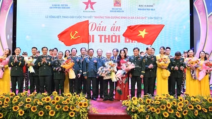 Trao giải Cuộc thi viết “Những tấm gương bình dị mà cao quý” lần thứ 15