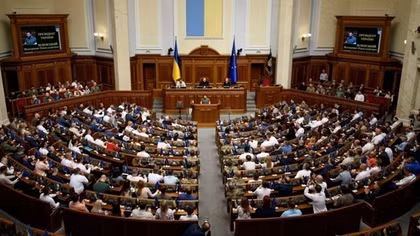 Chính trường Ukraine biến động lớn ở giai đoạn bước ngoặt cuộc chiến