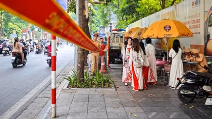 Công an Hà Nội đảm bảo an toàn lễ khai giảng, xử lý học sinh và phụ huynh vi phạm giao thông