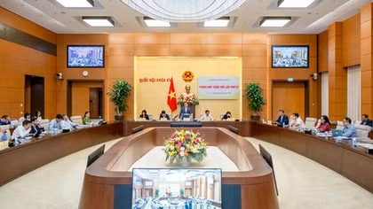 Tránh dồn nhiều dự án vào Chương trình xây dựng luật, pháp lệnh năm 2024