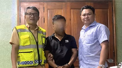 CSGT Đắk Nông bắt nghi phạm lừa đảo trên đường chạy trốn