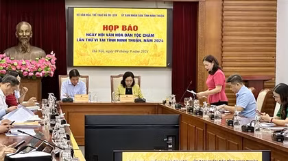 Tổ chức Ngày hội văn hoá dân tộc Chăm lần thứ VI