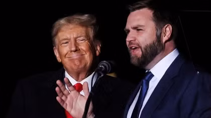 Ông Trump công bố bạn đồng hành trong cuộc tranh cử vào Nhà Trắng