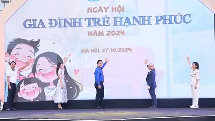 Hai gia đình chiến sĩ Công an được tuyên dương “Gia đình trẻ hạnh phúc tiêu biểu toàn quốc năm 2024”