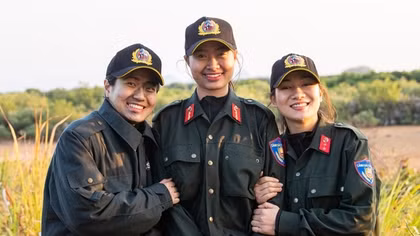 Những “bông hồng thép” chống khủng bố