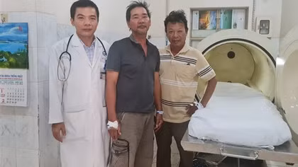 Hai người bán vé số suýt mất mạng do ngủ gần máy phát điện