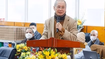 Hai trường đại học đang làm thủ tục thu hồi văn bằng của ông Vương Tấn Việt