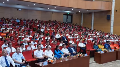 Tuyên dương 87 Gia đình văn hóa Thủ đô tiêu biểu