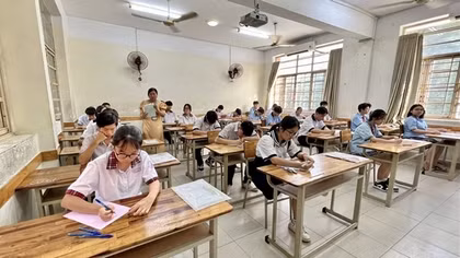 Thí sinh lưu ý không mang theo đồng hồ thông minh vào phòng thi