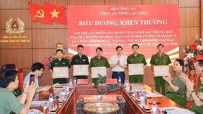 Mua thỏi vàng giả 5 triệu đồng rồi lên mạng gạ bán gần 1 tỷ