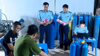 Mạnh tay dẹp "bóng cười", "khí cười" trái phép