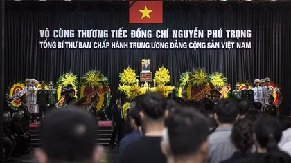 Ngày Quốc tang thứ hai, người dân xếp hàng dài viếng Tổng Bí thư Nguyễn Phú Trọng