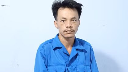 Trộm xe tải bán sang Campuchia đánh bạc
