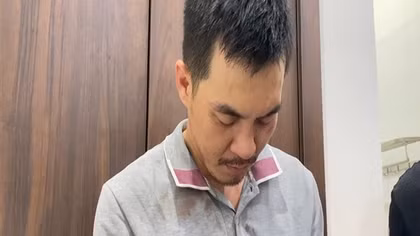 Tự xưng Việt kiều triệu đô, lừa đổi đô la giả