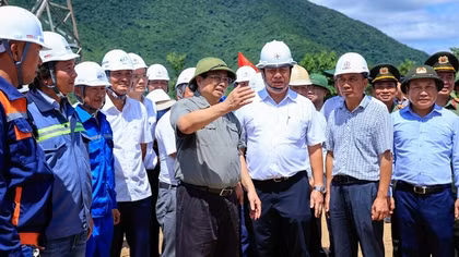 Thủ tướng biểu dương các đơn vị thi công đường dây 500 kV mạch 3