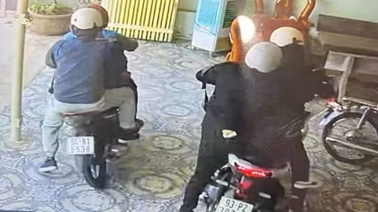 Truy bắt 4 tên cướp tiệm vàng ở Bình Dương