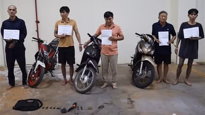 Tóm băng trộm chuyên “gắp mồi” lúc rạng sáng