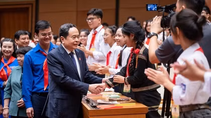Chủ tịch Quốc hội Trần Thanh Mẫn dự Phiên họp giả định “Quốc hội trẻ em” lần thứ II