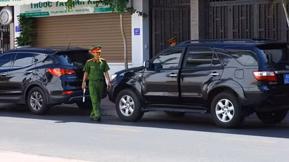 Cựu Chủ tịch UBND tỉnh Bình Thuận và các đồng phạm đã “nhúng chàm” như thế nào?