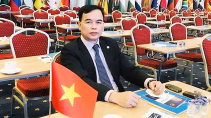 Thiếu tướng, GS.TS, NGƯT Nguyễn Đắc Hoan, Phó Giám đốc Học viện CSND: “Có lẽ nghề giáo đã chọn mình”