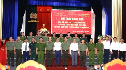 Đổi mới học tập lý luận chính trị trong hệ thống giáo dục quốc dân tại các học viện, trường CAND
