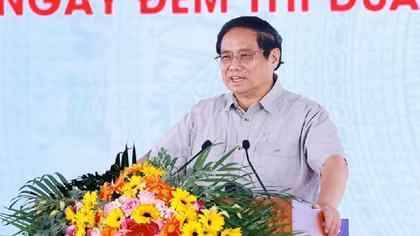 Phát động đợt thi đua cao điểm “500 ngày đêm thi đua hoàn thành 3.000km đường bộ cao tốc”