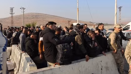 Syria quay cuồng giữa giai đoạn chuyển giao hỗn loạn