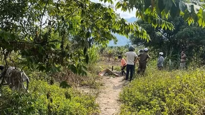 Phát hiện thi thể người đàn ông trong vườn nhà