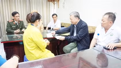 Mong các anh sớm bình phục để trở về với gia đình, đồng đội