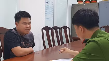 Lừa "chạy án", chiếm đoạt 2,5 tỷ đồng