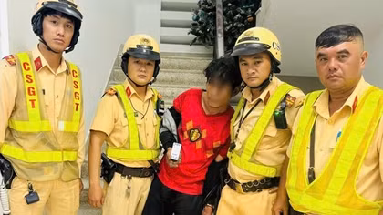 Tuần tra giao thông, phát hiện hàng chục đối tượng dương tính với ma túy