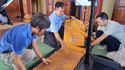 Phát huy giá trị di sản tư liệu Hán Nôm từ công tác số hóa