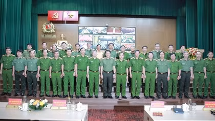 Đổi mới mạnh mẽ tư duy phòng, chống tội phạm theo hướng tinh nhuệ, hiện đại, mạnh