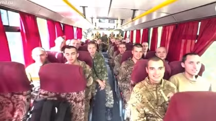 Ukraine trao trả 103 lính Nga bị bắt ở Kursk