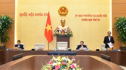 Đề nghị quy định đường cao tốc tối thiểu phải 4 làn đường và có làn dừng khẩn cấp