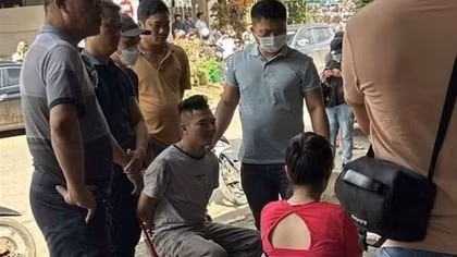 Truy tố Quân “Idol” và đồng bọn trong vụ vận chuyển 10kg ma túy