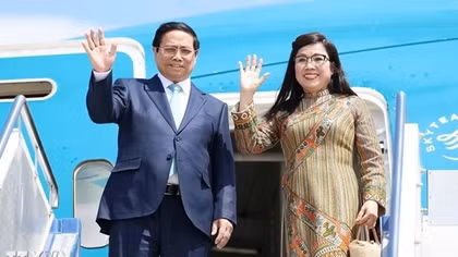 Thủ tướng Phạm Minh Chính và Phu nhân lên đường thăm chính thức Hàn Quốc