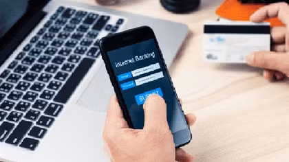 Người dân chỉ nên đầu tư vào các sàn giao dịch được cấp phép bởi Nhà nước