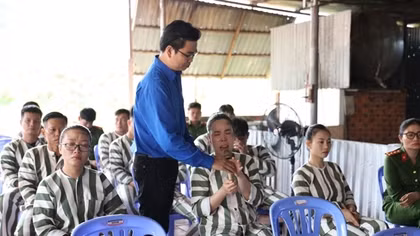 Thắp sáng ước mơ cho những người hoàn lương dịp xuân về, Tết đến