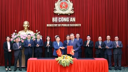 Thúc đẩy hợp tác sâu sắc, toàn diện giữa Bộ Công an Việt Nam và Bộ Tư pháp Trung Quốc
