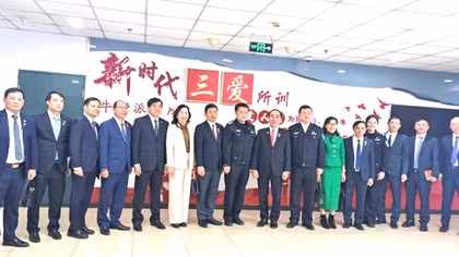Thứ trưởng Trần Quốc Tỏ thăm, làm việc với một số đơn vị thuộc Bộ Công an Trung Quốc