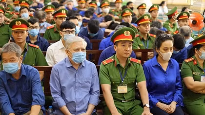 Vợ chồng bị cáo Trương Mỹ Lan xin khắc phục hậu quả